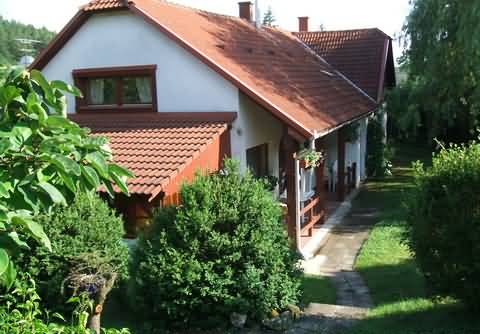 Koz�rd falusi turizmus nyaral�s
