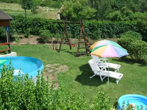 Koz�rd bababar�t sz�ll�sfoglal�s