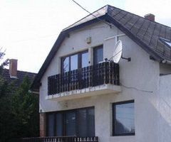 Hajm�sk�r - vend�gh�z