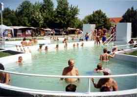 Bog�cs bababar�t sz�ll�sfoglal�s